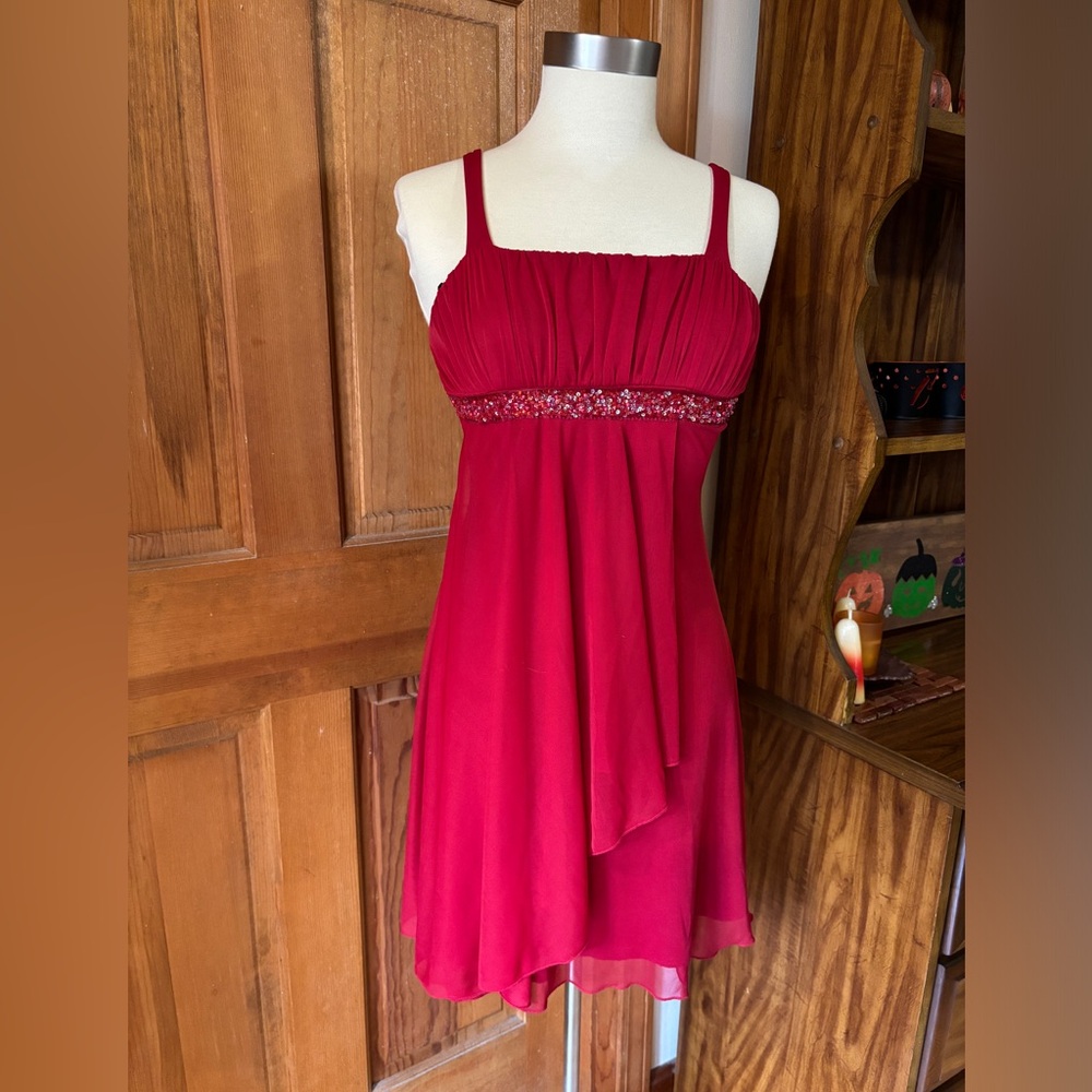 Jodi Christopher Red Semi-Formal Dress size 0